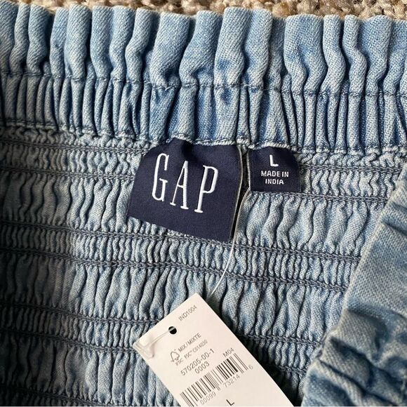 Gap Lyocell Smocked Denim Mini Skirt With Washwell In Medium Wash NWT - Picture 5 of 7